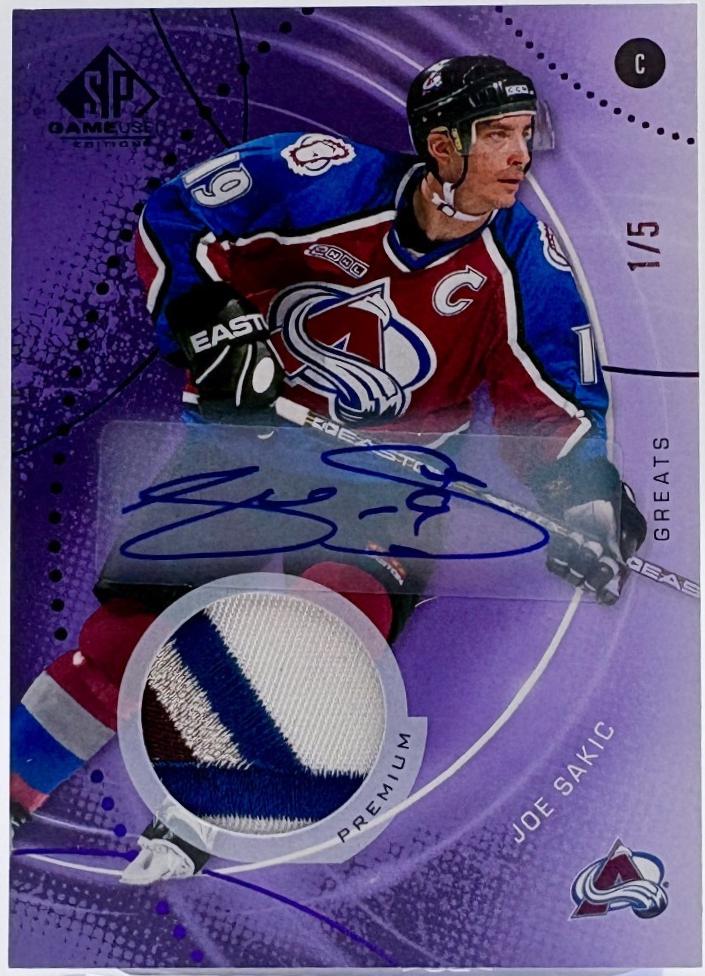 Joe Sakic [Purple Auto Premium Memorabilia] #107