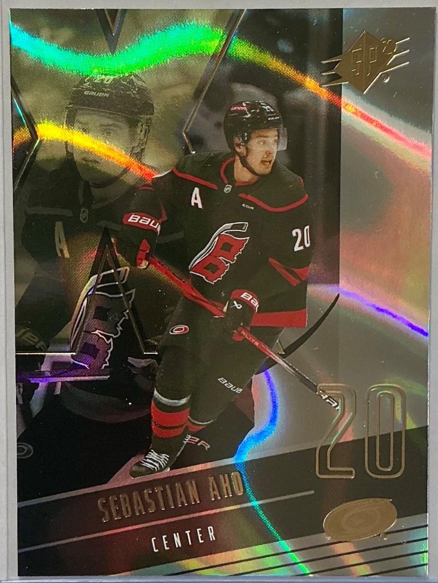 Sebastian Aho [Gold] #36
