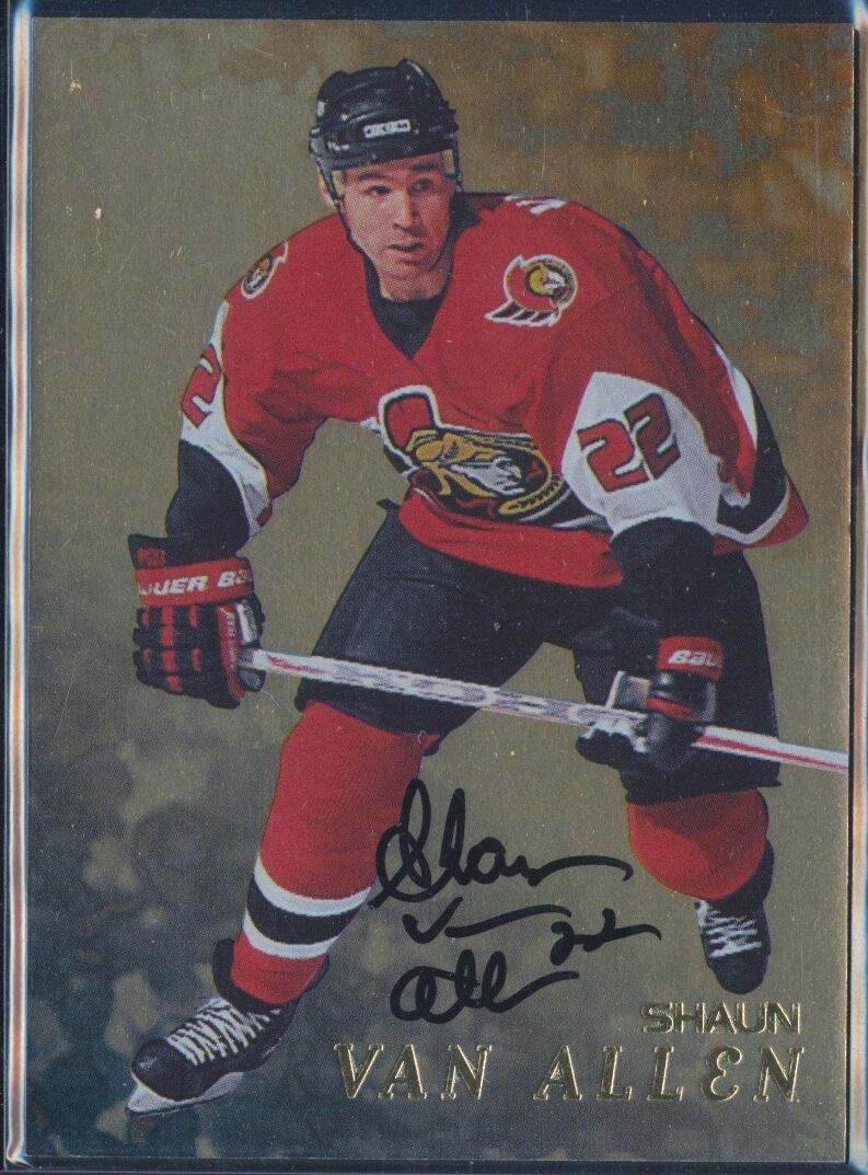Shaun Van Allen [Gold Autograph] #245