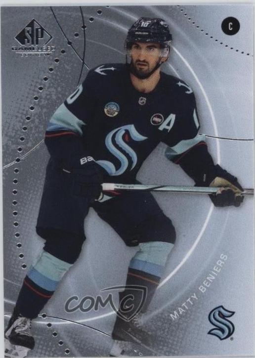 Matty Beniers #82