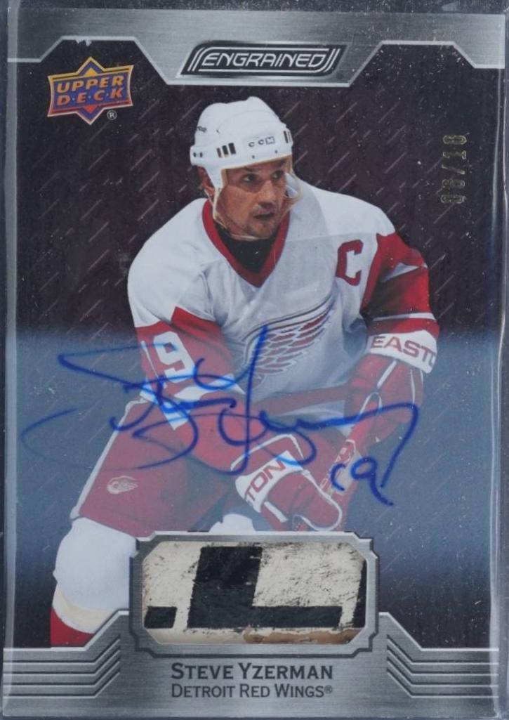 Steve Yzerman [Mahogany Autograph Memorabilia] #67