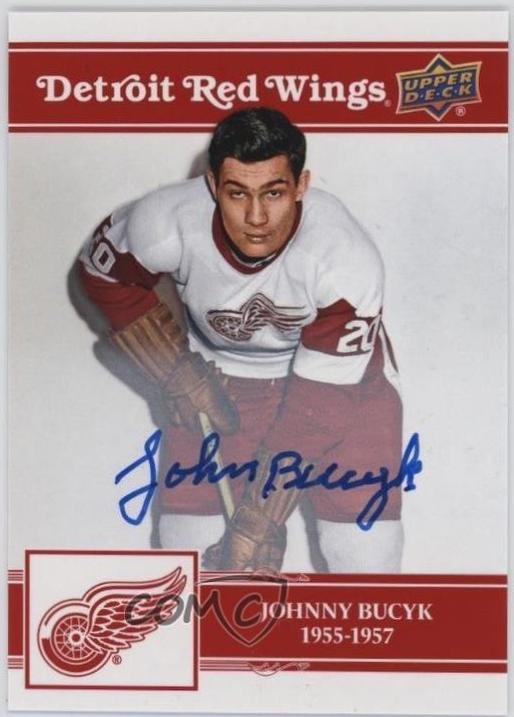 Johnny Bucyk [Gold Autograph] #39