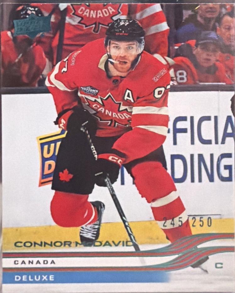 Connor McDavid [Deluxe] #651