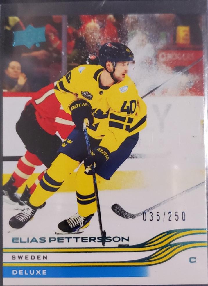 Elias Pettersson [Deluxe] #681