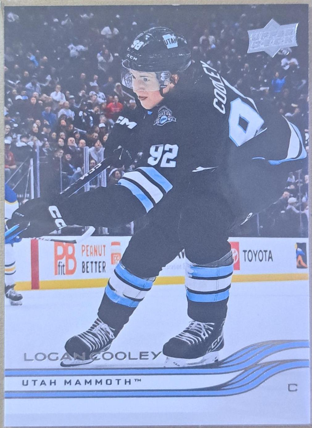 Logan Cooley #622
