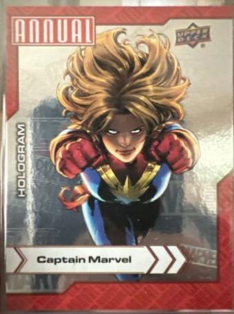 Captain Marvel [Hologram] #16