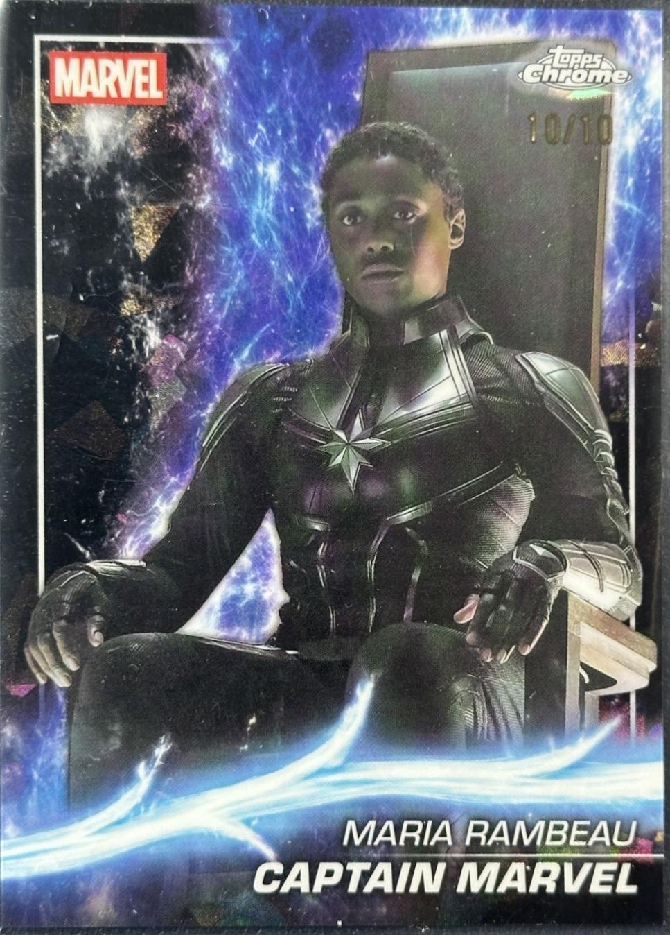 Captain Marvel [Black Refractor] #133