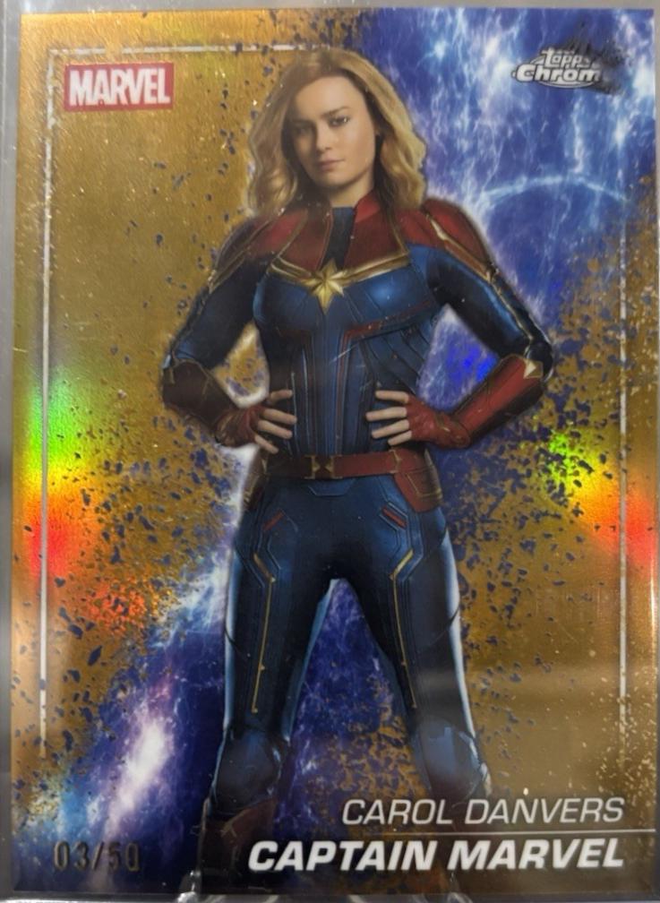 Captain Marvel [Gold Refractor] #96