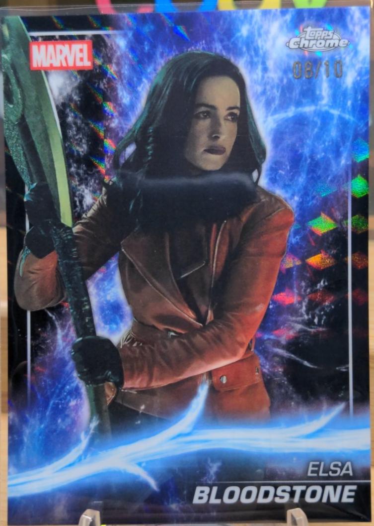 Elsa Bloodstone [Black Geometric Refractor] #139