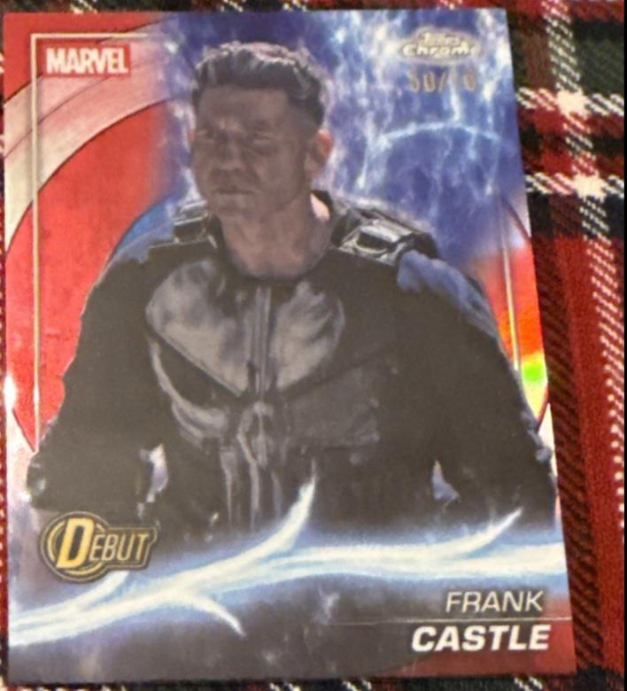 Frank Castle [Captain America Refractor] #176