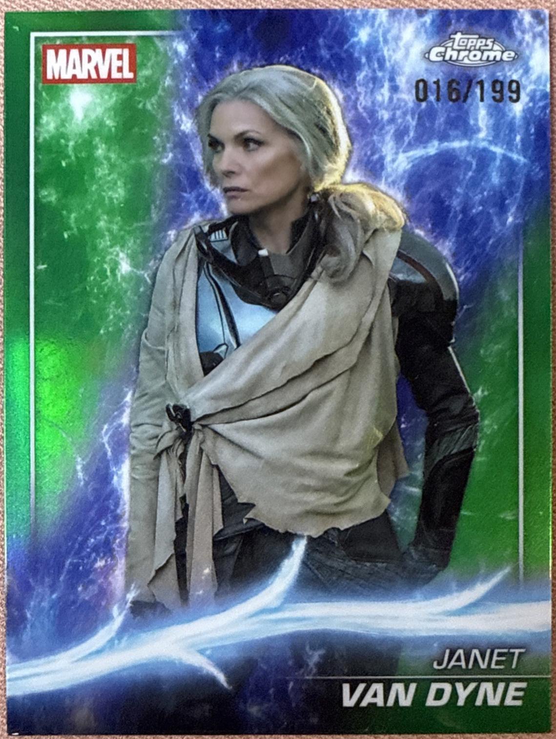 Janet Van Dyne [Green Refractor] #92