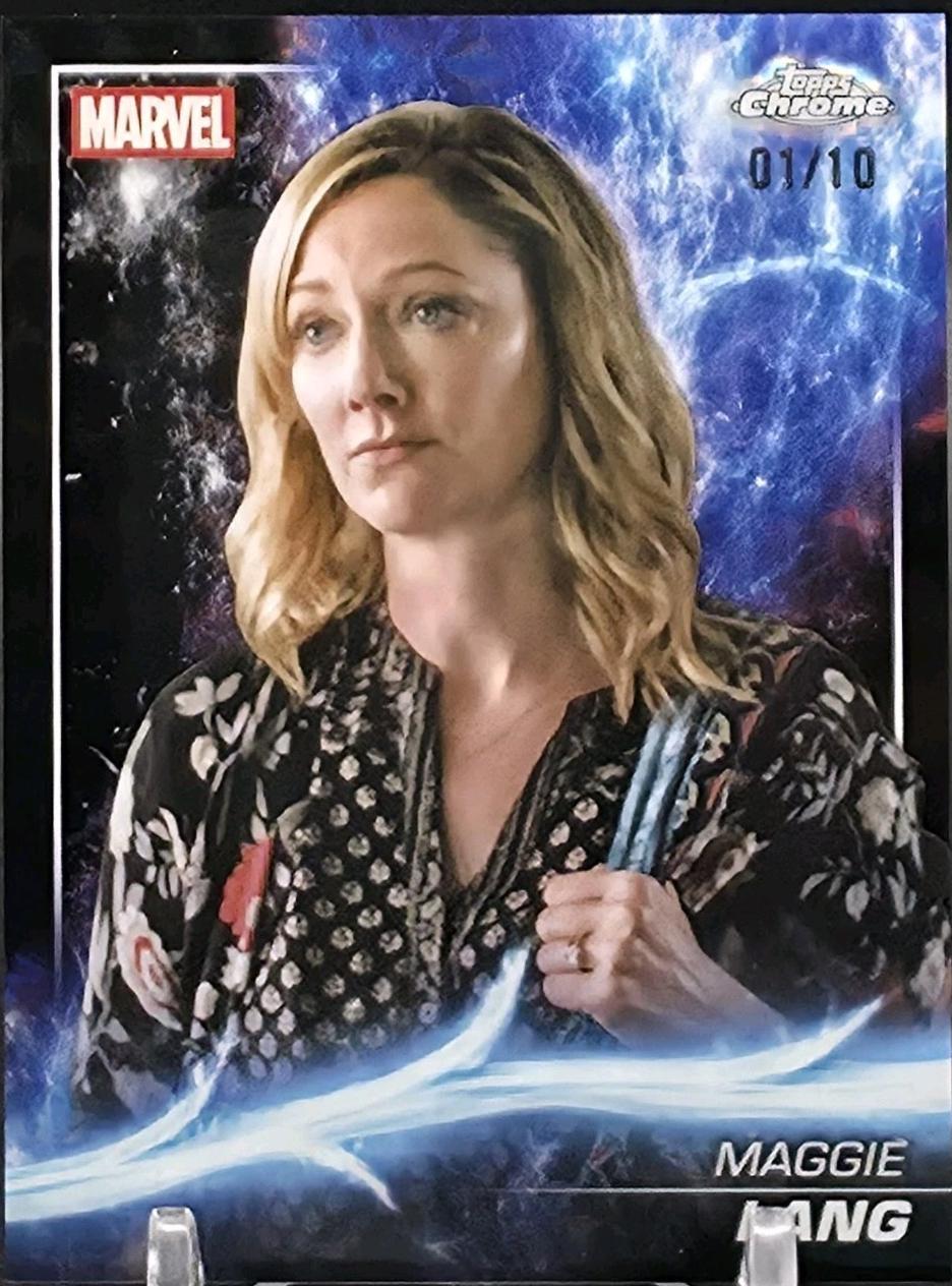 Maggie Lang [Black Refractor] #93
