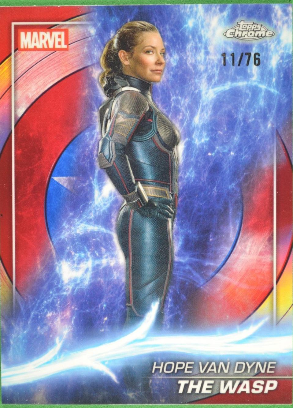 The Wasp [Captain America Refractor] #91