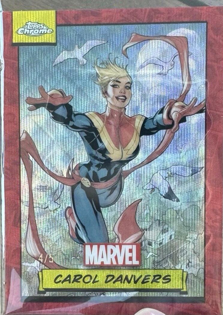 Carol Danvers [Red Refractor] #76