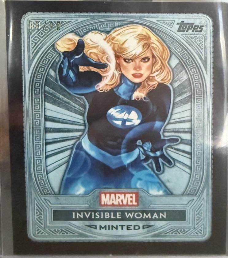 Invisible Woman [Black Foil Platinum] #118