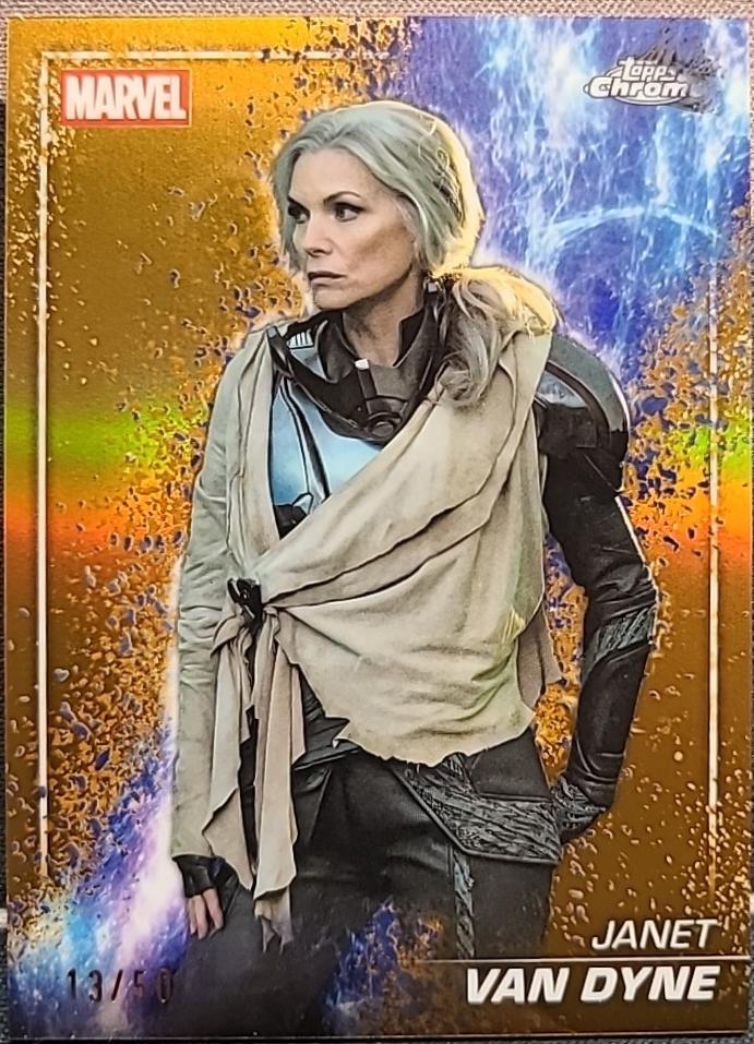 Janet Van Dyne [Gold] #S-92