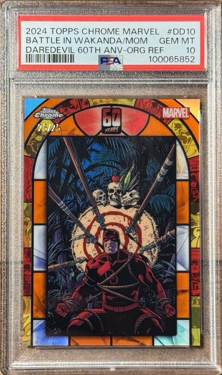 Battle In Wakanda Rescues Mom [Orange Refractor] #DD-10
