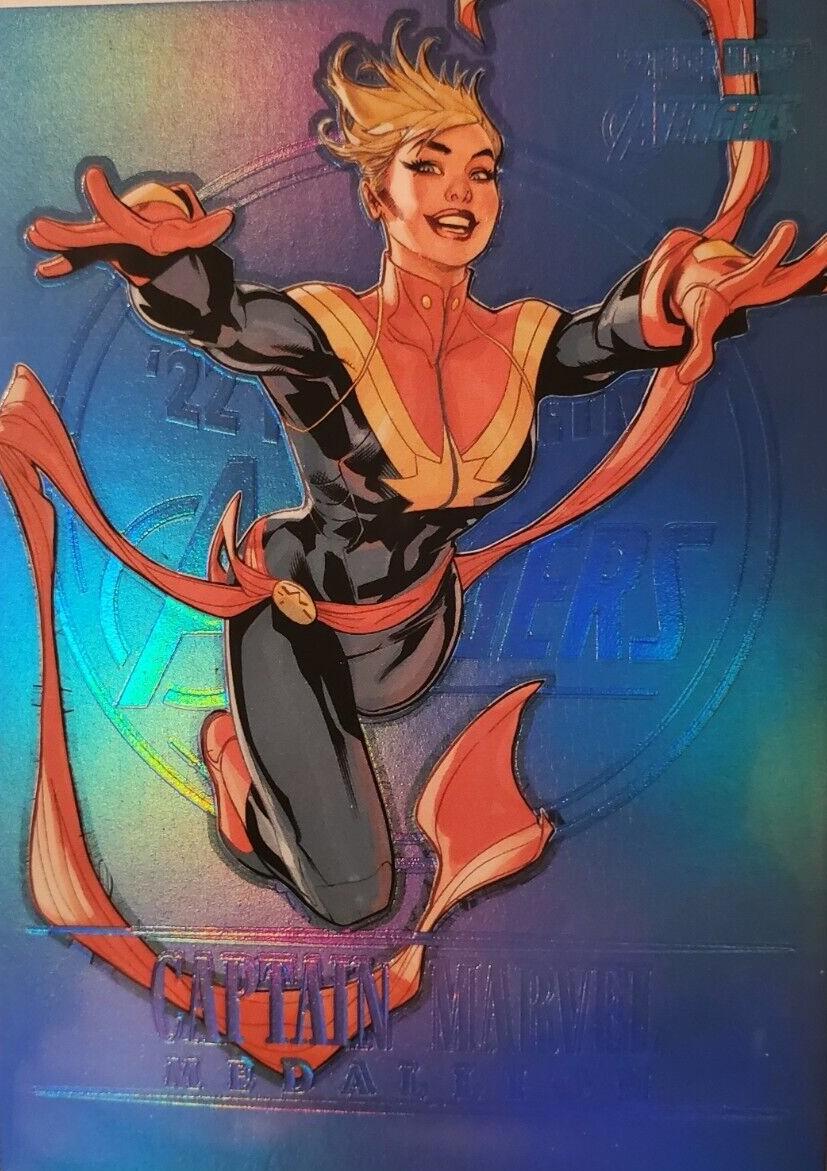 Captain Marvel [Sapphire Blue] #M-7