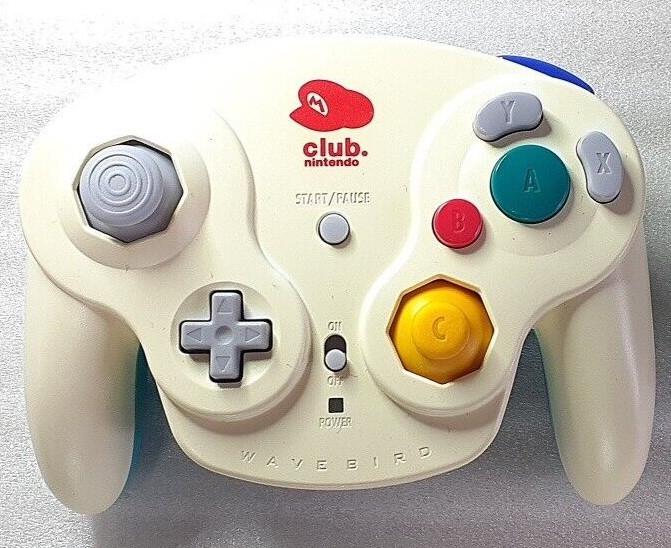 Club Nintendo Wavebird Controller