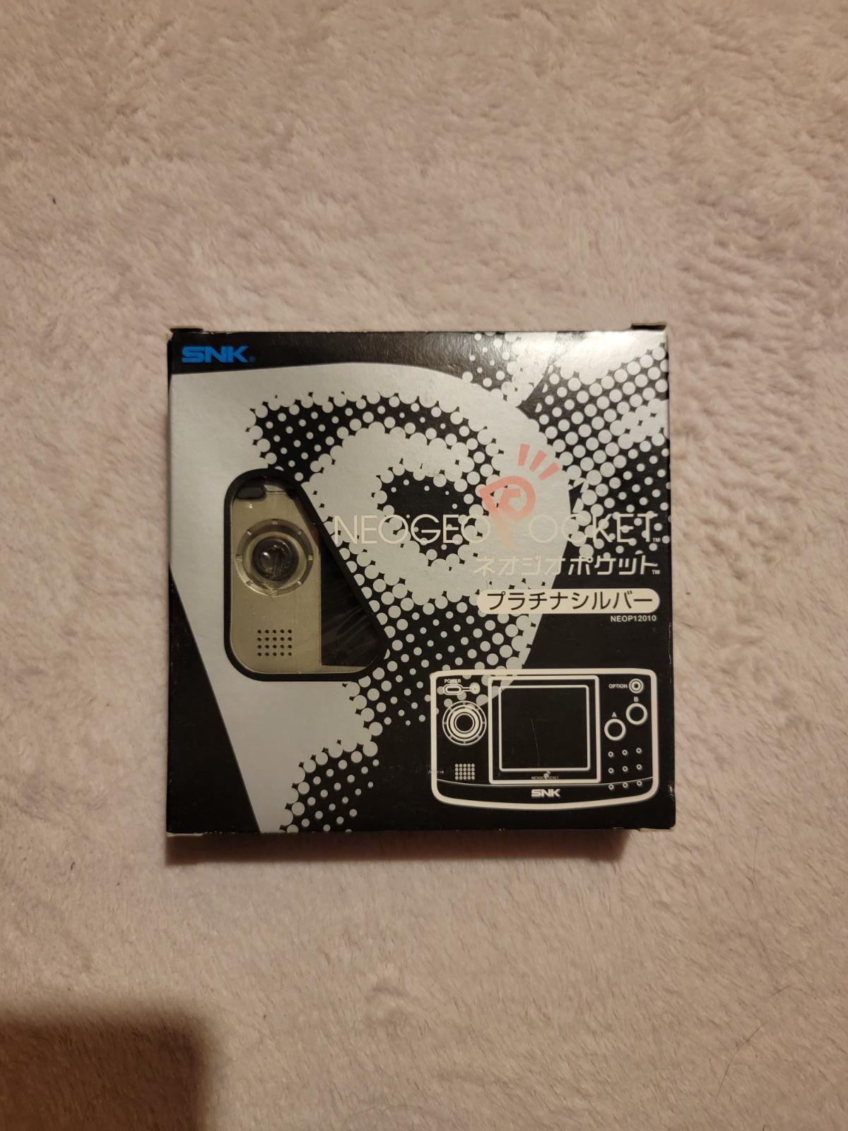Neo Geo Pocket Silver