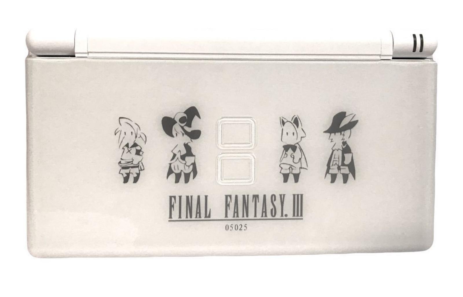 Final Fantasy III DS Lite Console