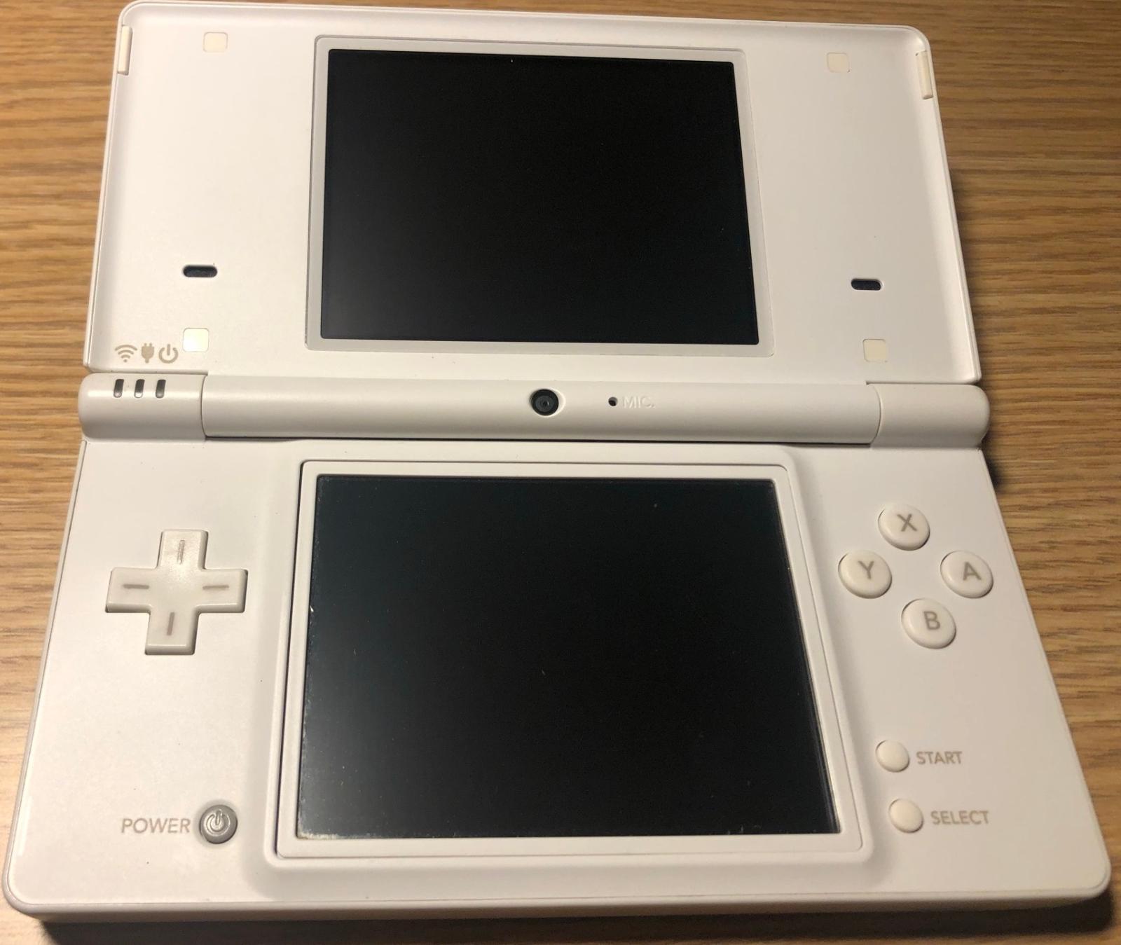 Nintendo DSi [White]