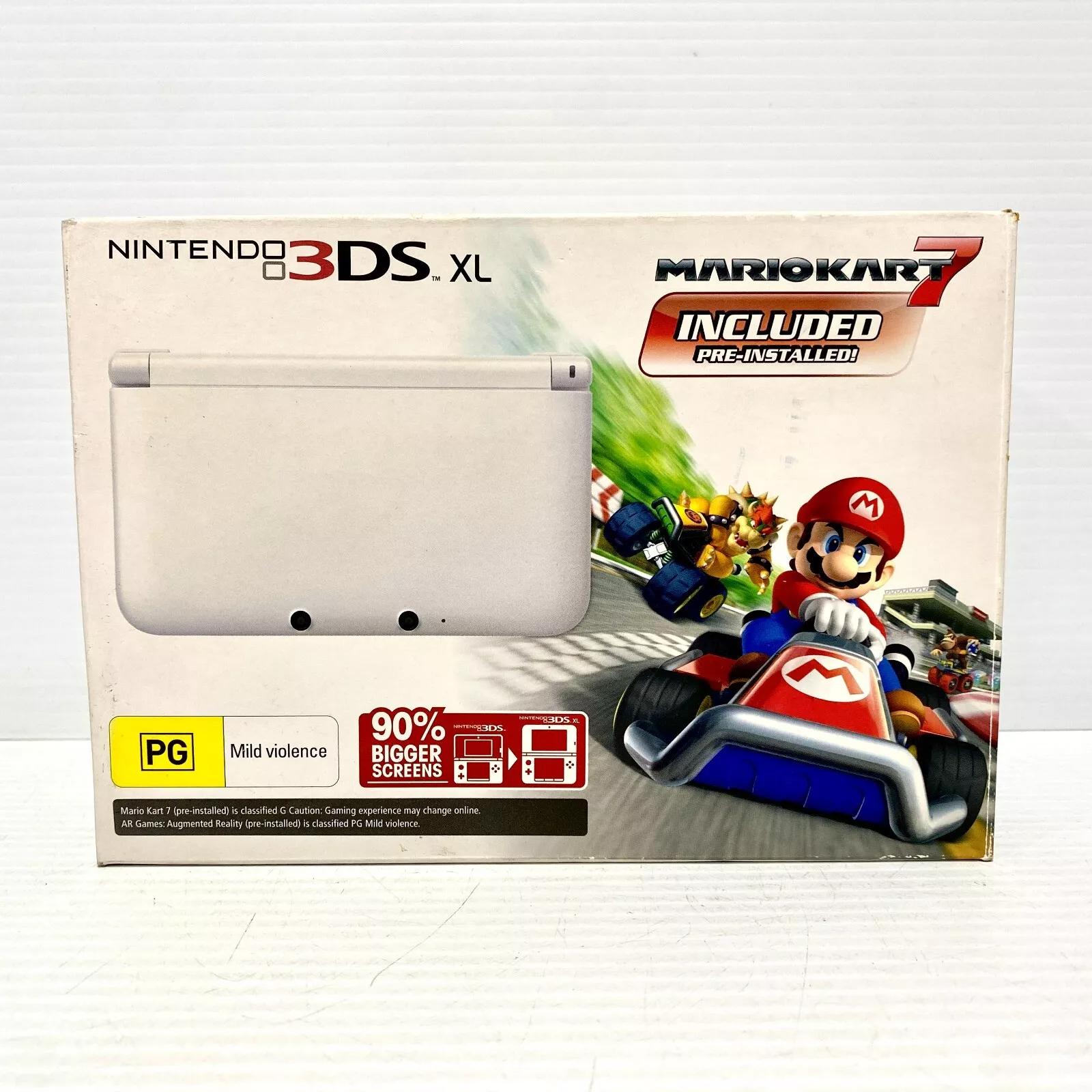 Nintendo 3DS XL White [Mario Kart 7 Pre-Installed]