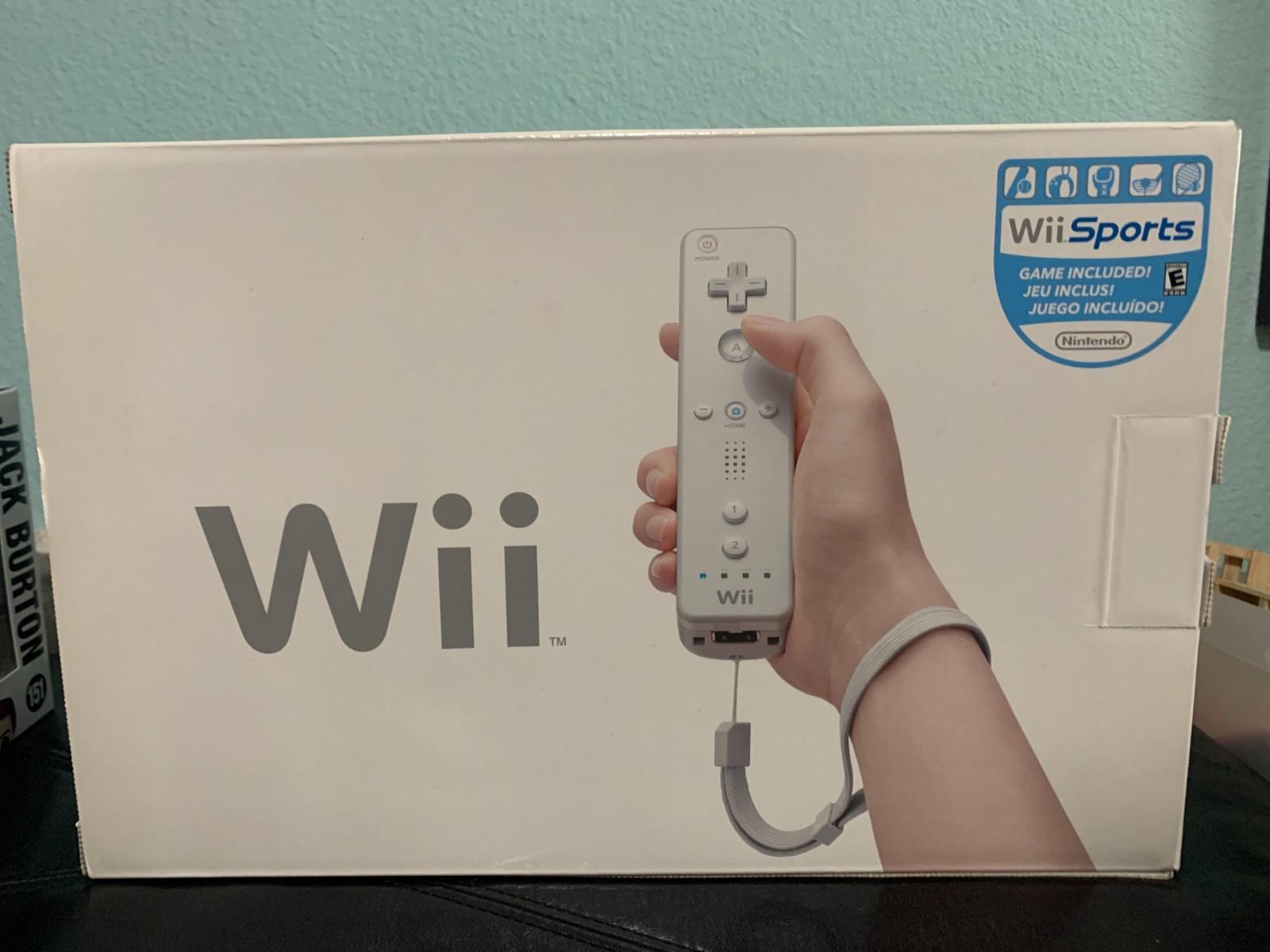 Wii Console White: Wii Sports Edition