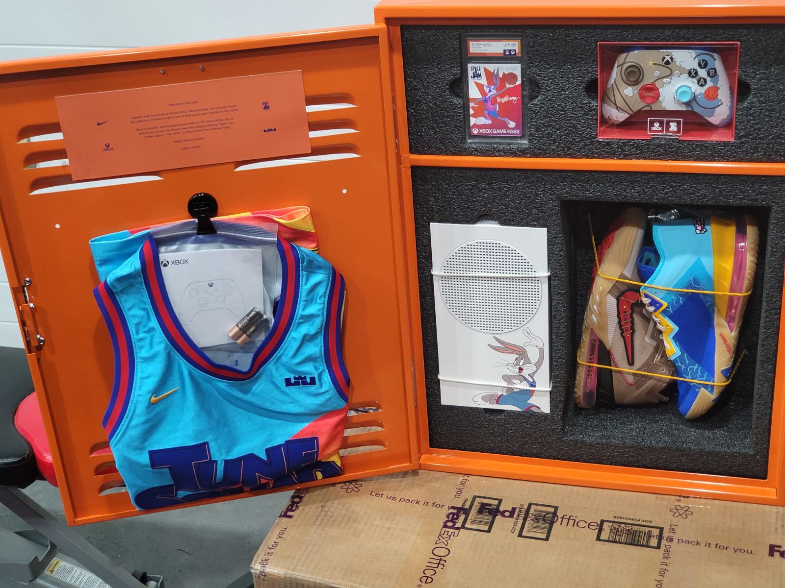 Space Jam Locker