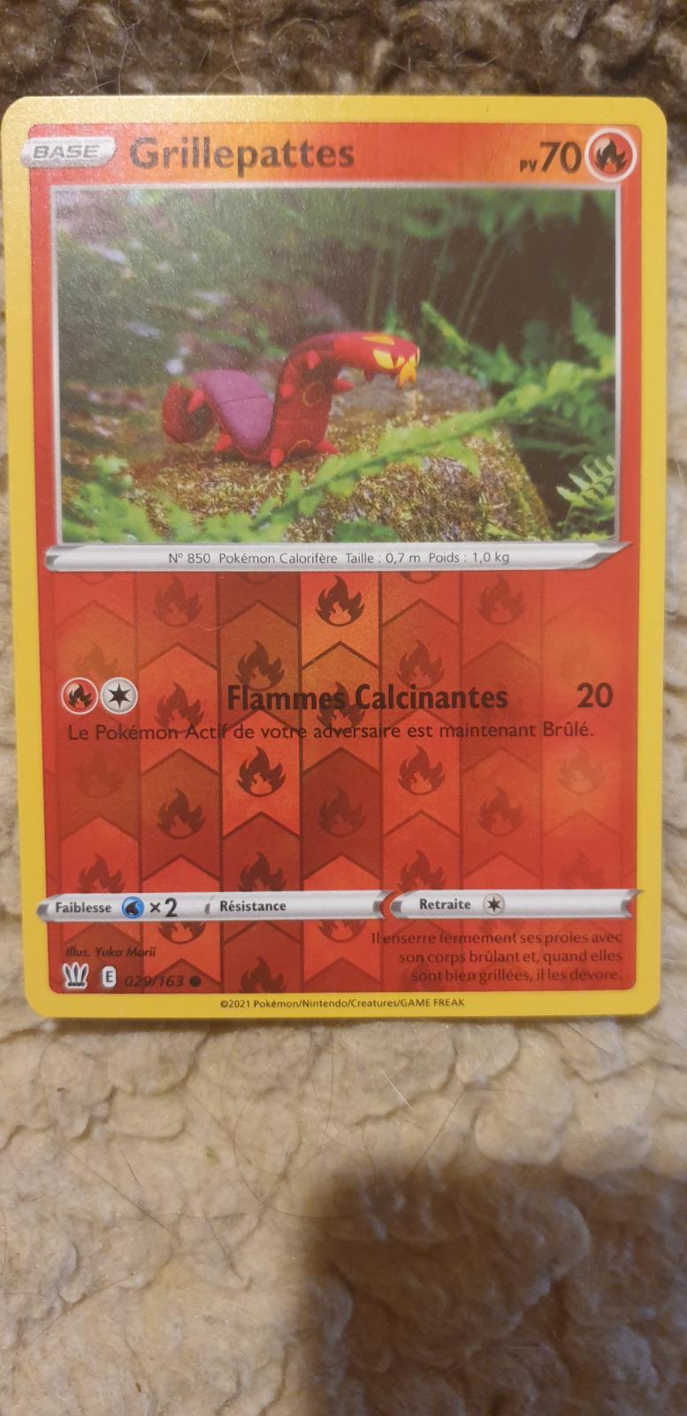 Sizzlipede [Reverse Holo] #29