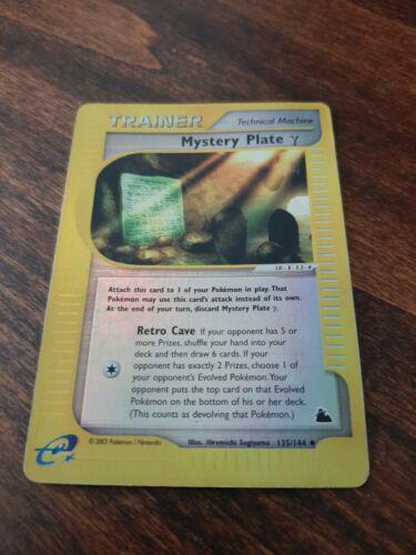 Mystery Plate [Reverse Holo] #135
