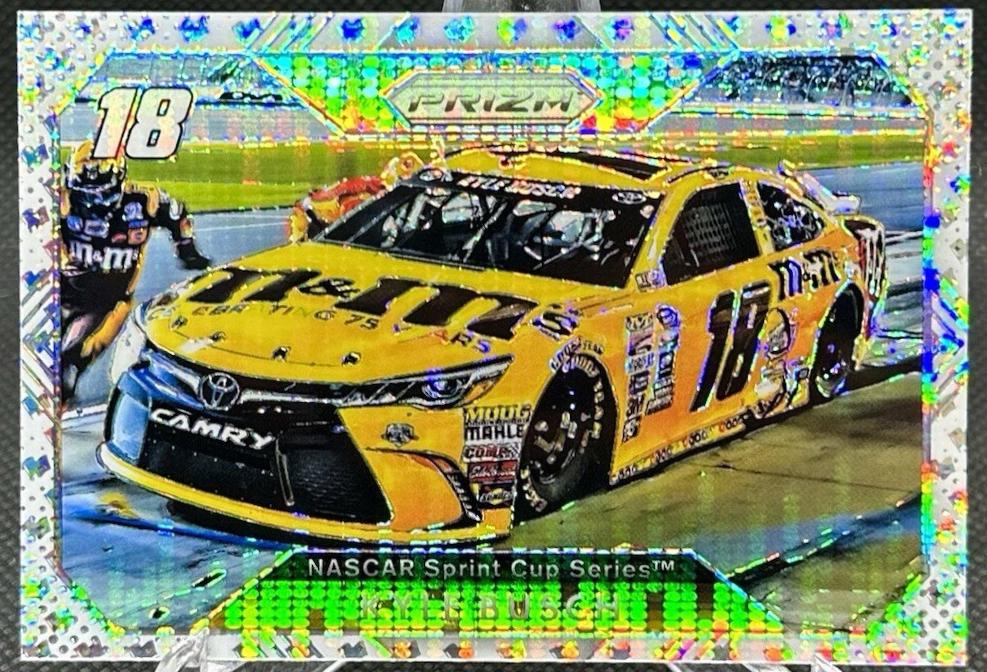 Kyle Busch [White Flag] #18