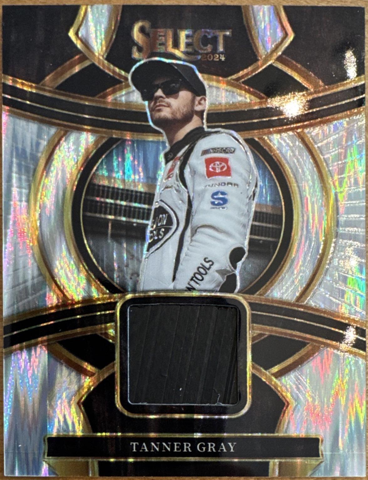 Tanner Gray [Flash Prizm] #24
