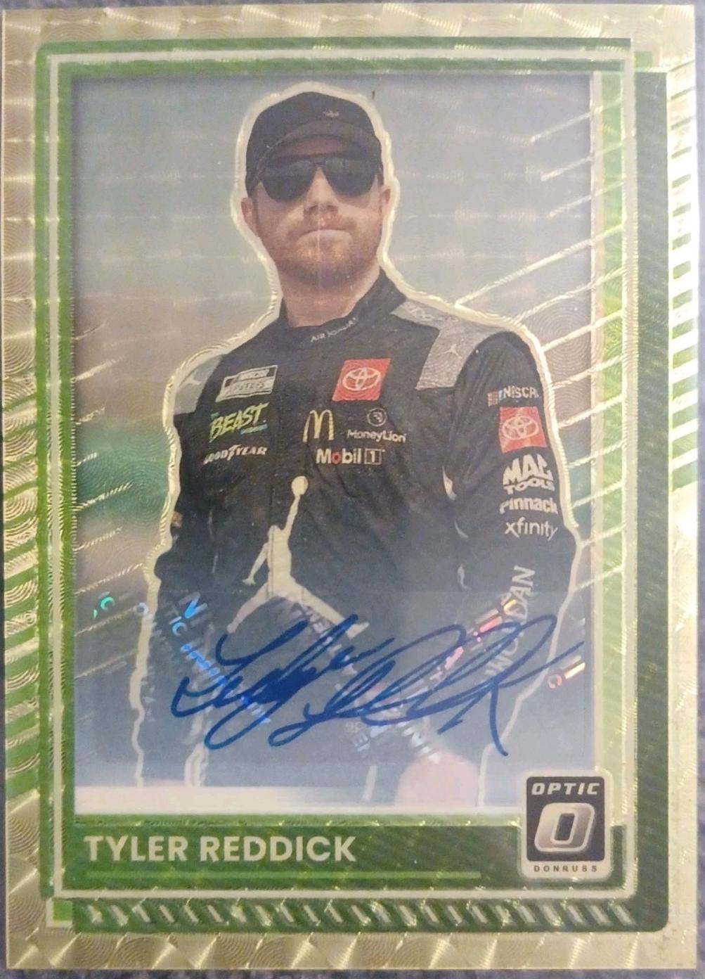 Tyler Reddick [Optic Gold Vinyl] #11