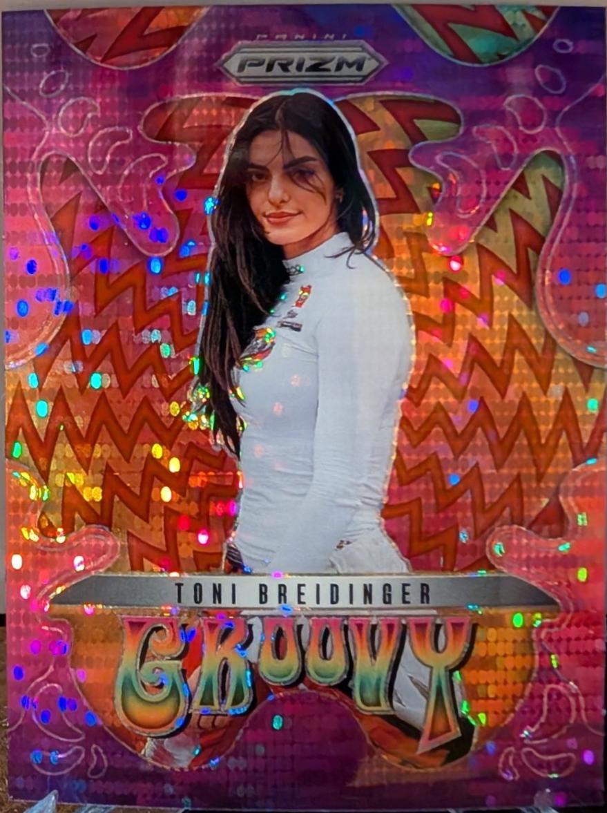 Toni Breidinger [Red Pulsar] #22