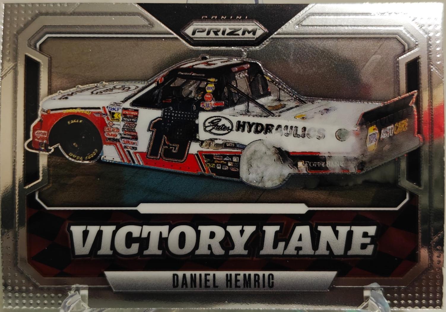 Daniel Hemric #19