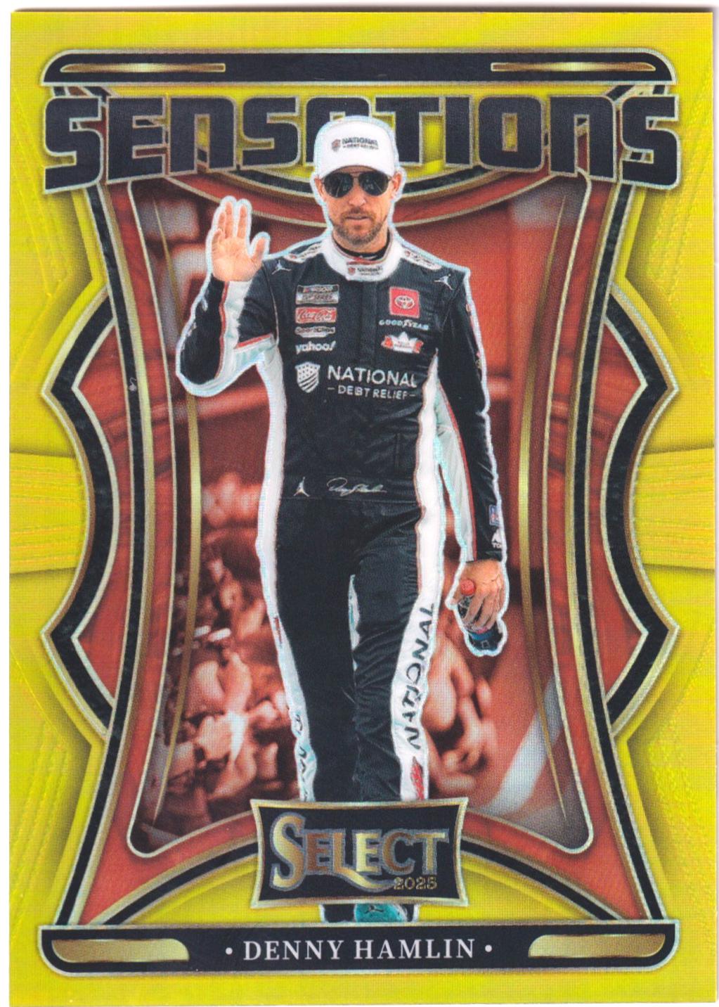 Denny Hamlin [Gold Prizm] #8