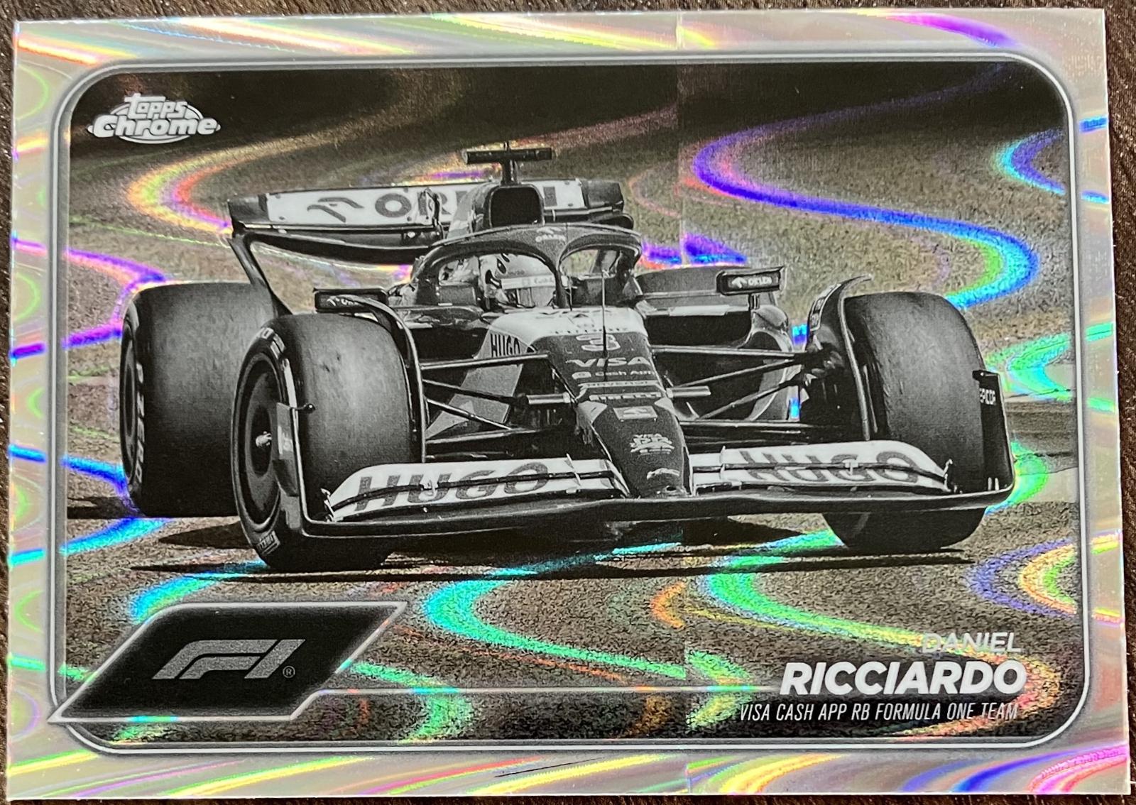 Daniel Ricciardo [Black White RayWave Refractor] #90