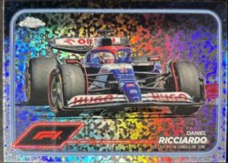 Daniel Ricciardo [Mini Diamond Refractor] #90