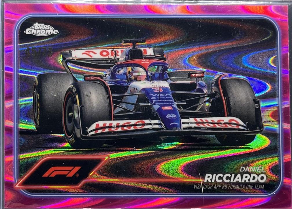 Daniel Ricciardo [Pink RayWave Refractor] #90