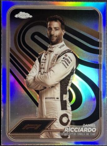 Daniel Ricciardo [Red Refractor] #18