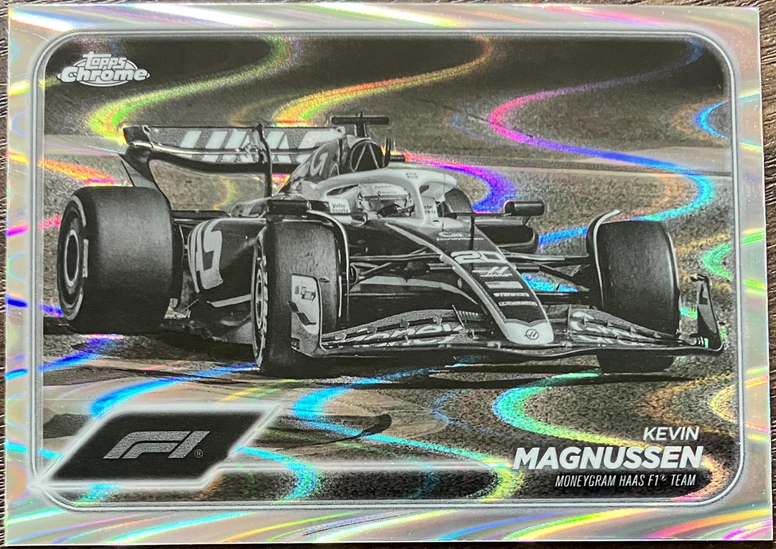 Kevin Magnussen [Black White RayWave Refractor] #88