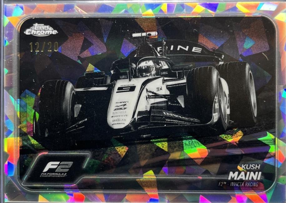 Kush Maini [Black White RayWave Refractor] #99