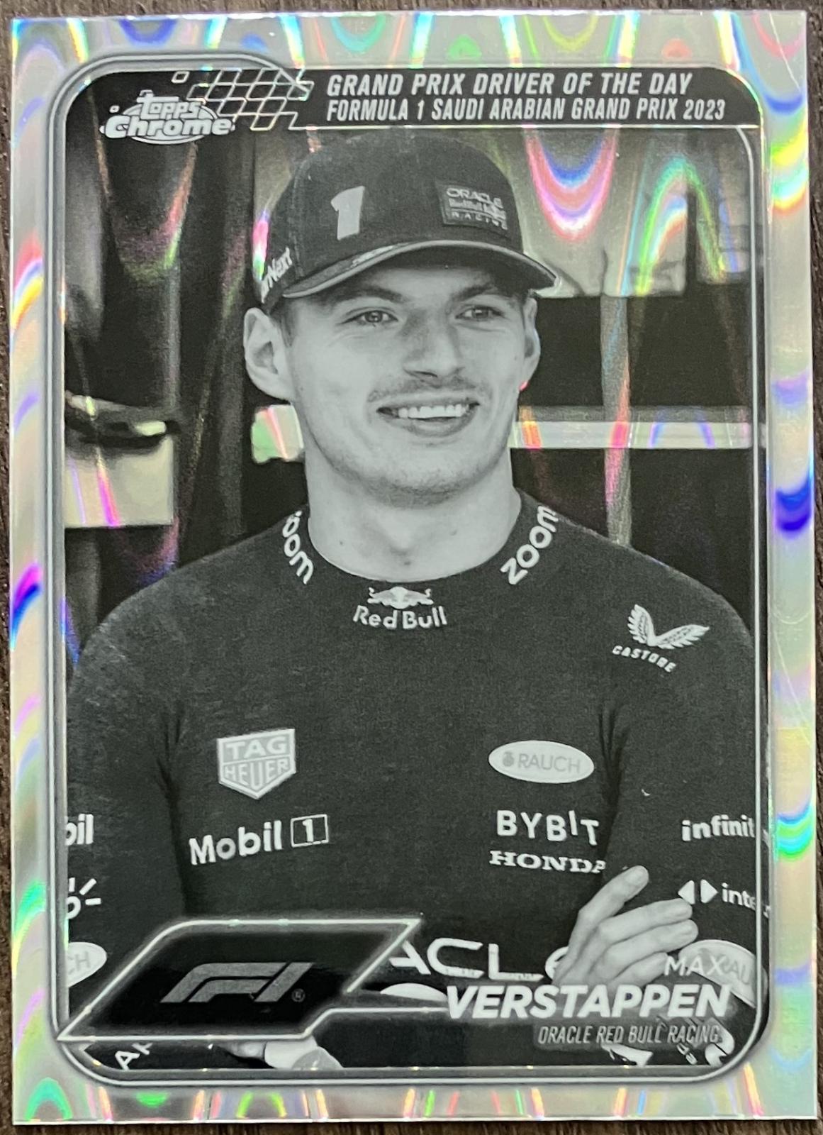Max Verstappen [Black White RayWave Refractor] #160