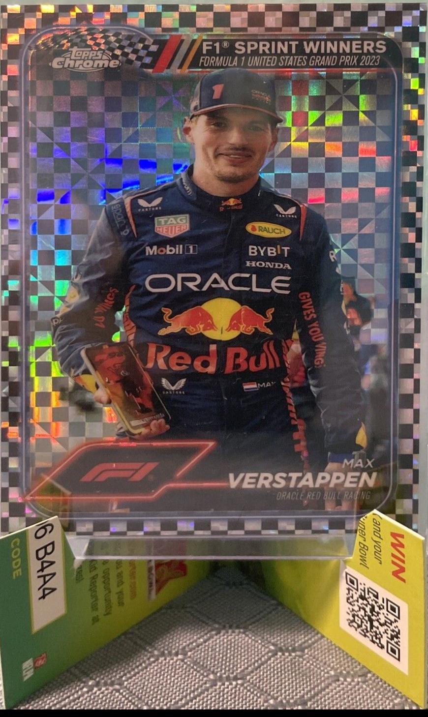 Max Verstappen [Checker Flag Refractor] #152