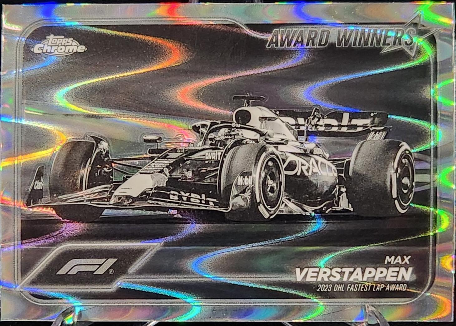 Max Verstappen [Red RayWave Refractor] #182