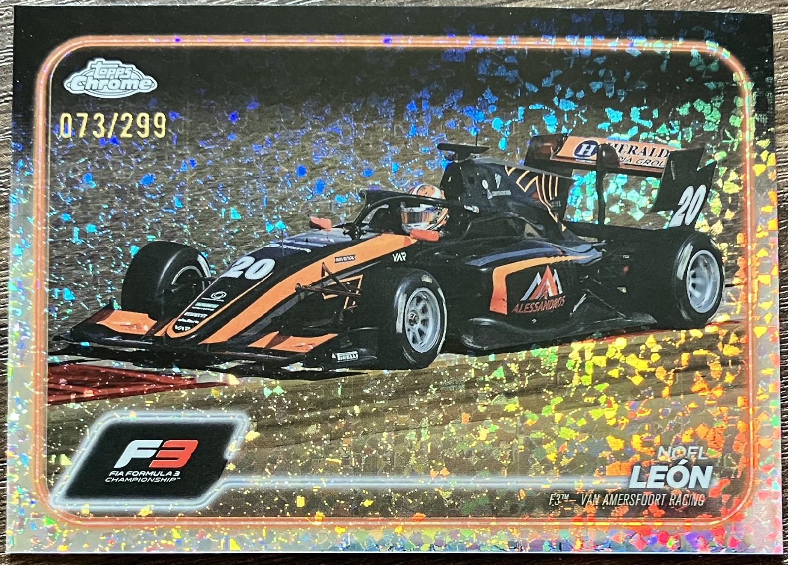 Noel Leon [Mini Diamond Refractor] #133