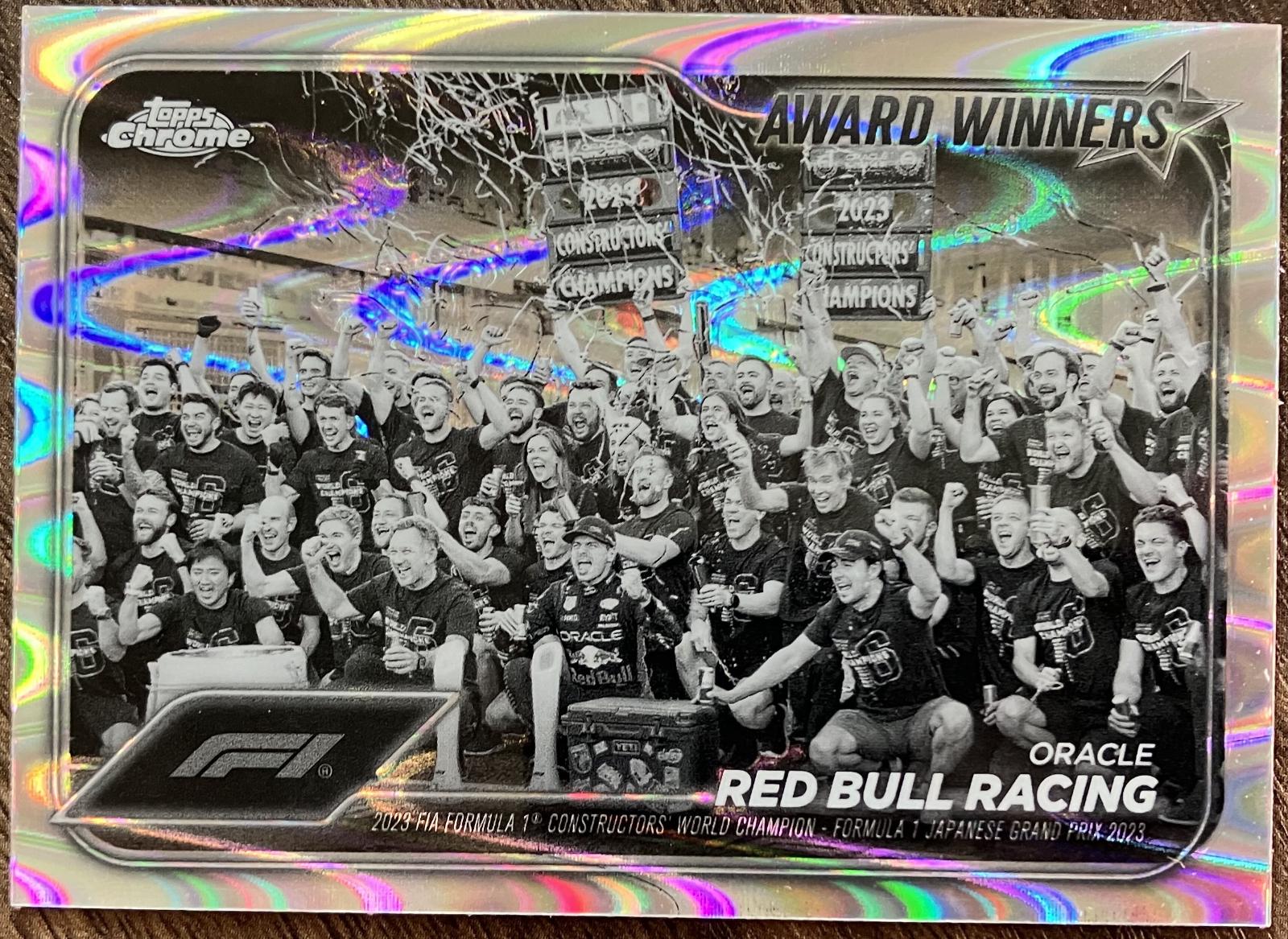 Oracle Red Bull Racing [Black White RayWave Refractor] #184