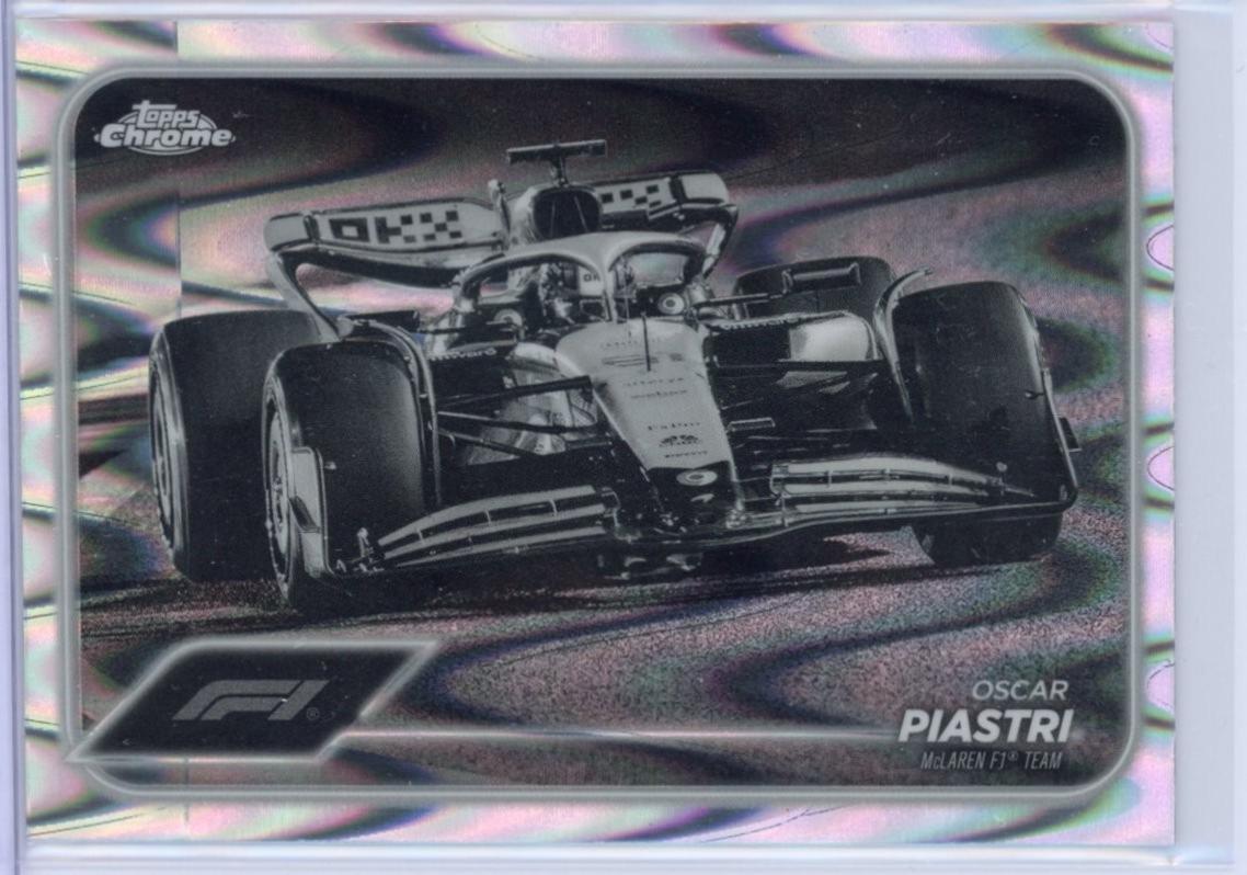 Oscar Piastri [Black RayWave Refractor] #80