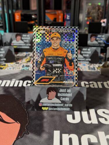 Oscar Piastri [Black White RayWave Refractor] #175